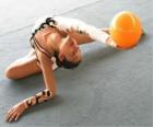 Ritmik jimnastik - Top ya da egzersiz topu